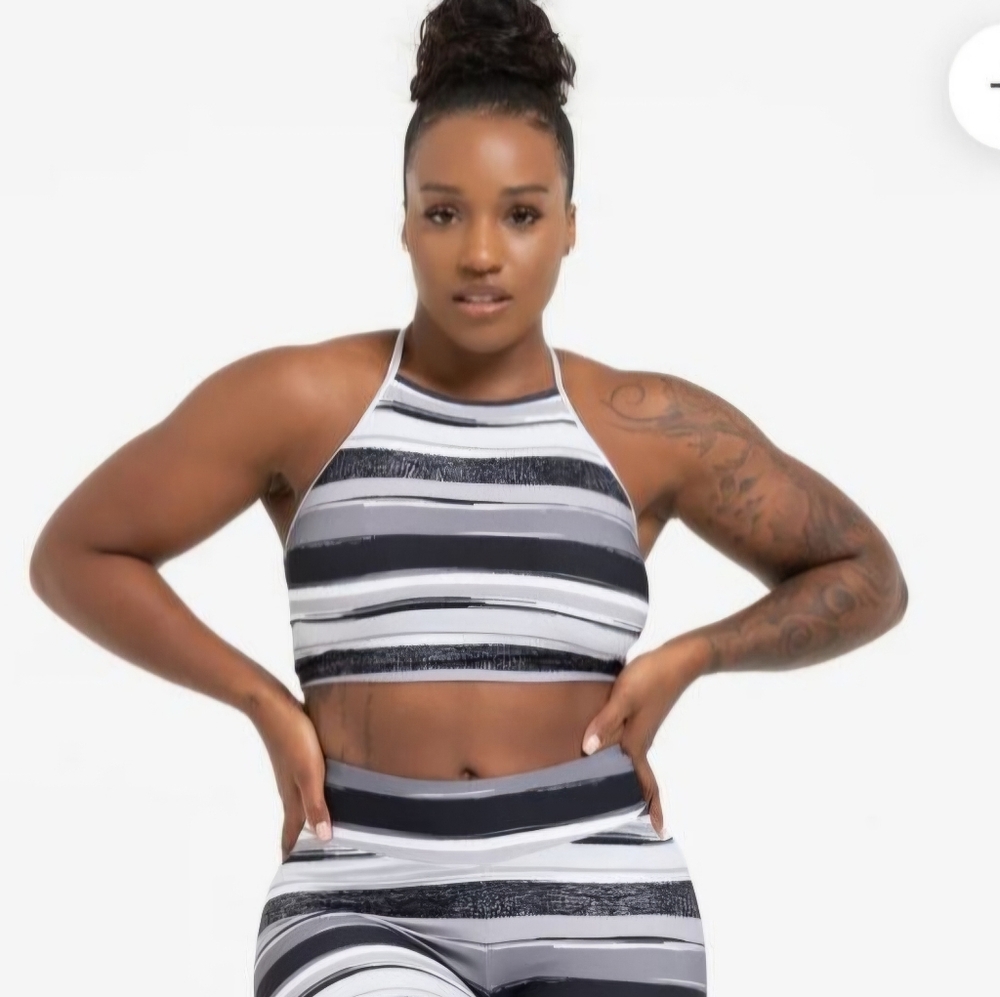 Lici Fit Slate Criss Cross Top